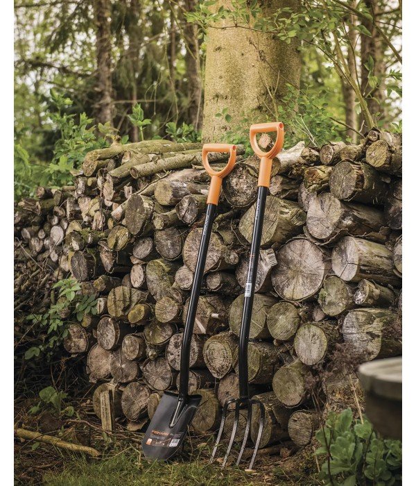 Fiskars - Solid Bahçe Çatalı 122 cm 1003458