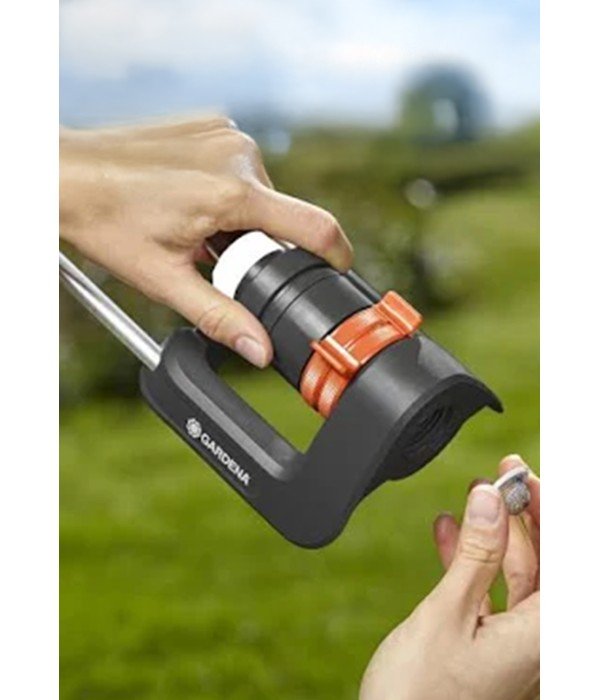 Gardena - Ayarlanabilir Salınımlı Aqua S Fıskiye - 18702