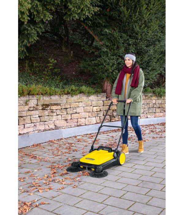 Karcher - S 4 Twin İki Yan Fırçalı Atık Hazneli Süpürge Karcher - S 4 Twin İki Yan Fırçalı Atık Hazneli Süpürge