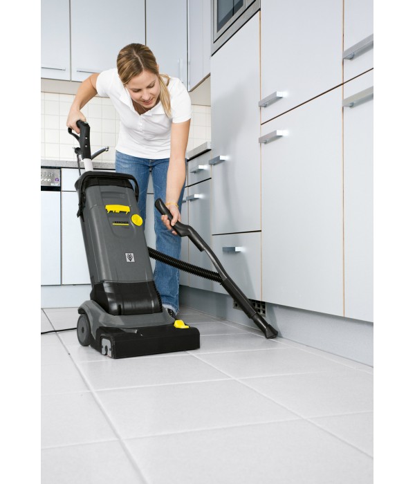 Karcher - BR 30/4 C Zemin Bakım ve Temizlik Makinesi Karcher - BR 30/4 C Zemin Bakım ve Temizlik Makinesi