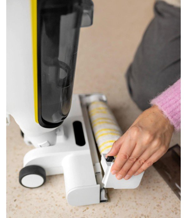 Karcher FCV 4 Islak Kuru Şarjlı Dikey Süpürge Karcher FCV 4 Islak Kuru Şarjlı Dikey Süpürge
