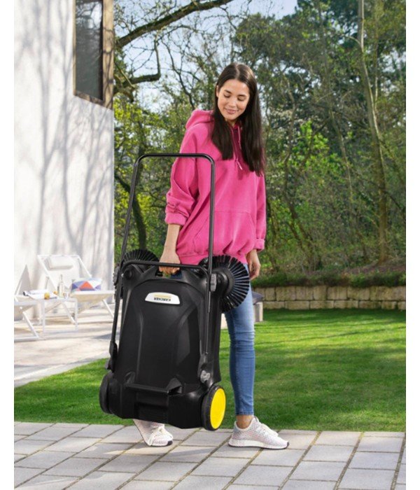 Karcher S 4 Twin Go Further Bahçe Süpürme Makinesi